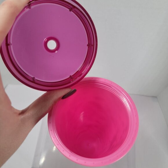 Starbucks 2022 Holiday ‘Woodland Lace Color Change’ Pink Red Tumbler 24oz Venti - Picture 3 of 5